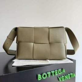 Picture of Bottega Veneta Handbags _SKUfw202999814fw